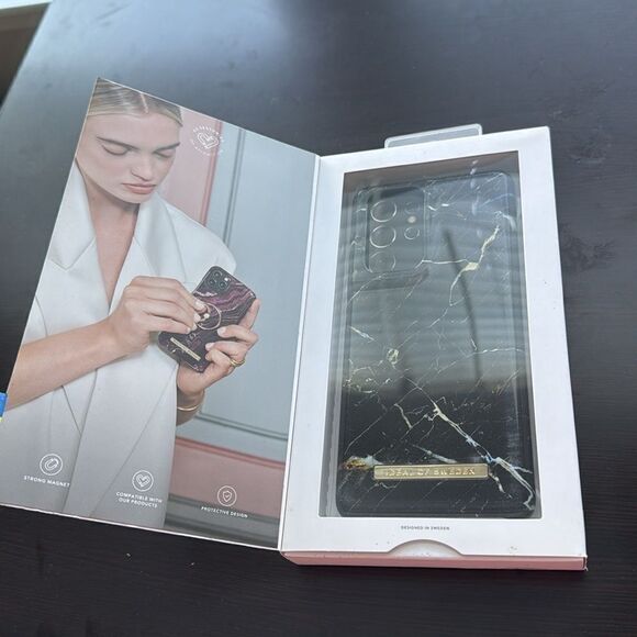 Samsung Galaxy S21 Ultra 5G - Ideal of Sweden - Port Laurent Marble Case - Picture 2 of 4